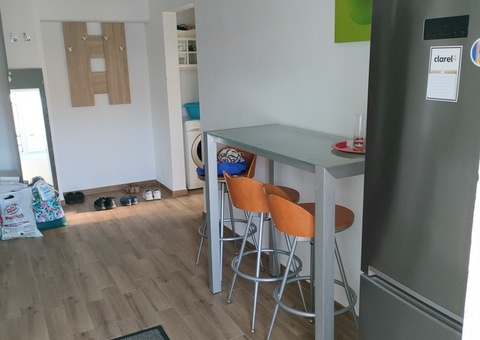se inchiriaza apartament doua camere